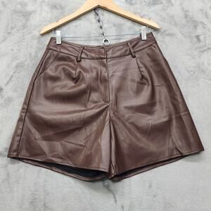 NEW Crescent Shorts Women L Chocolate Brown Faux Vegan Leather High Rise Pleated